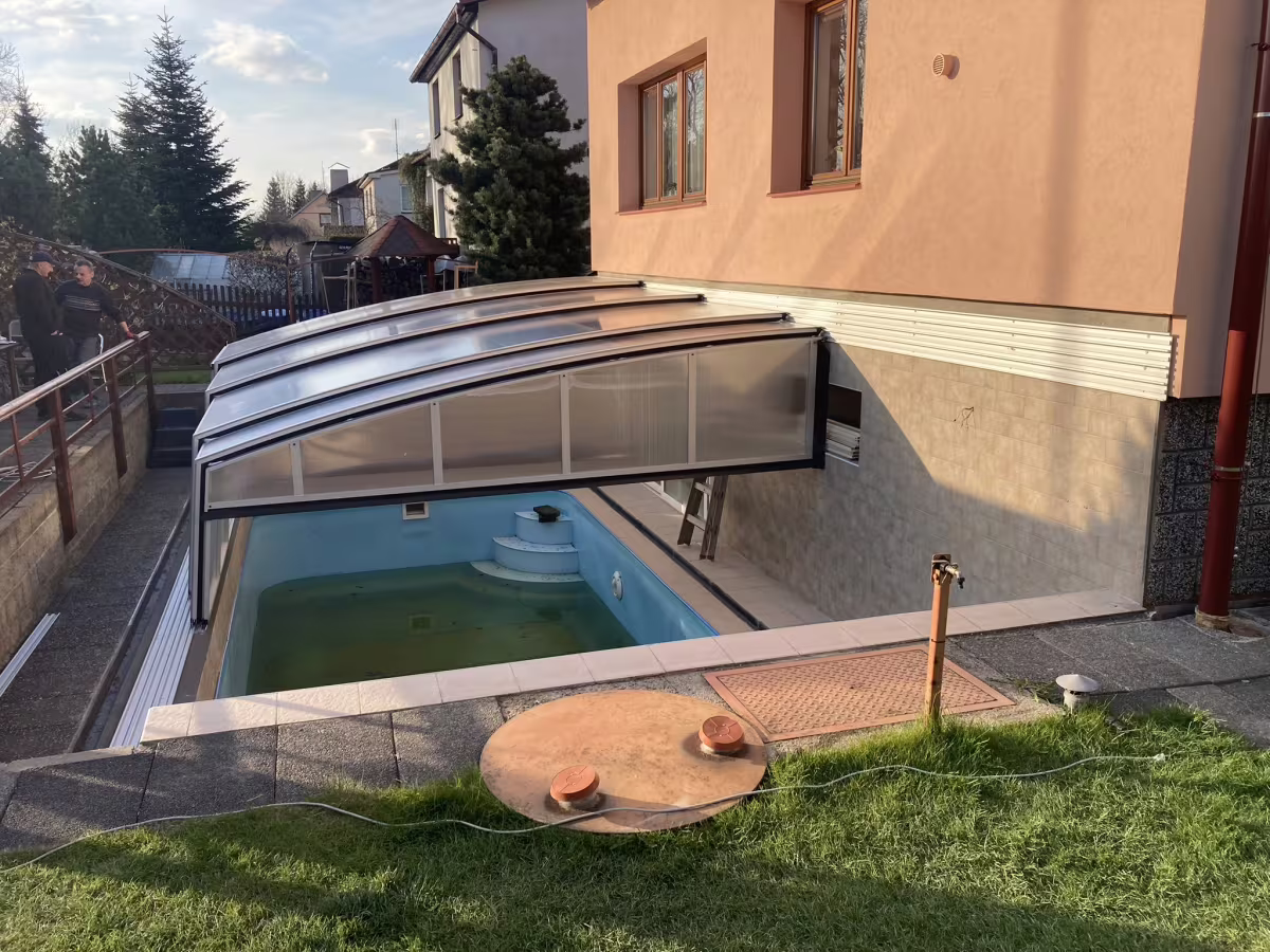 Atypické zastřešení bazénů - www.bazeny-pulda.cz